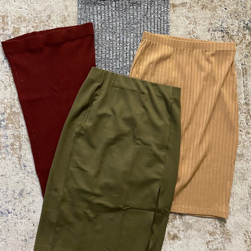 BUNDLE! Pencil skirts Size Small - Picture 1 of 9